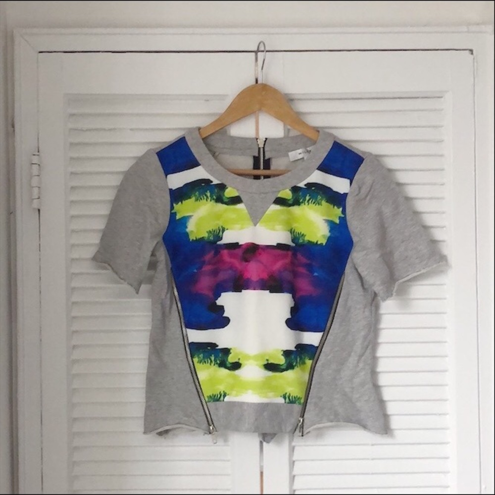 Milly top with zippers